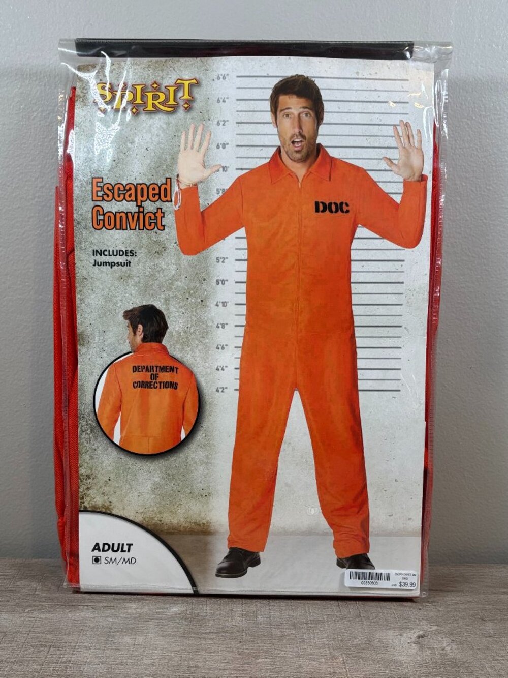 Spirit Halloween Escaped Convict Orange Jumpsuit Costume Men's Small Medium
